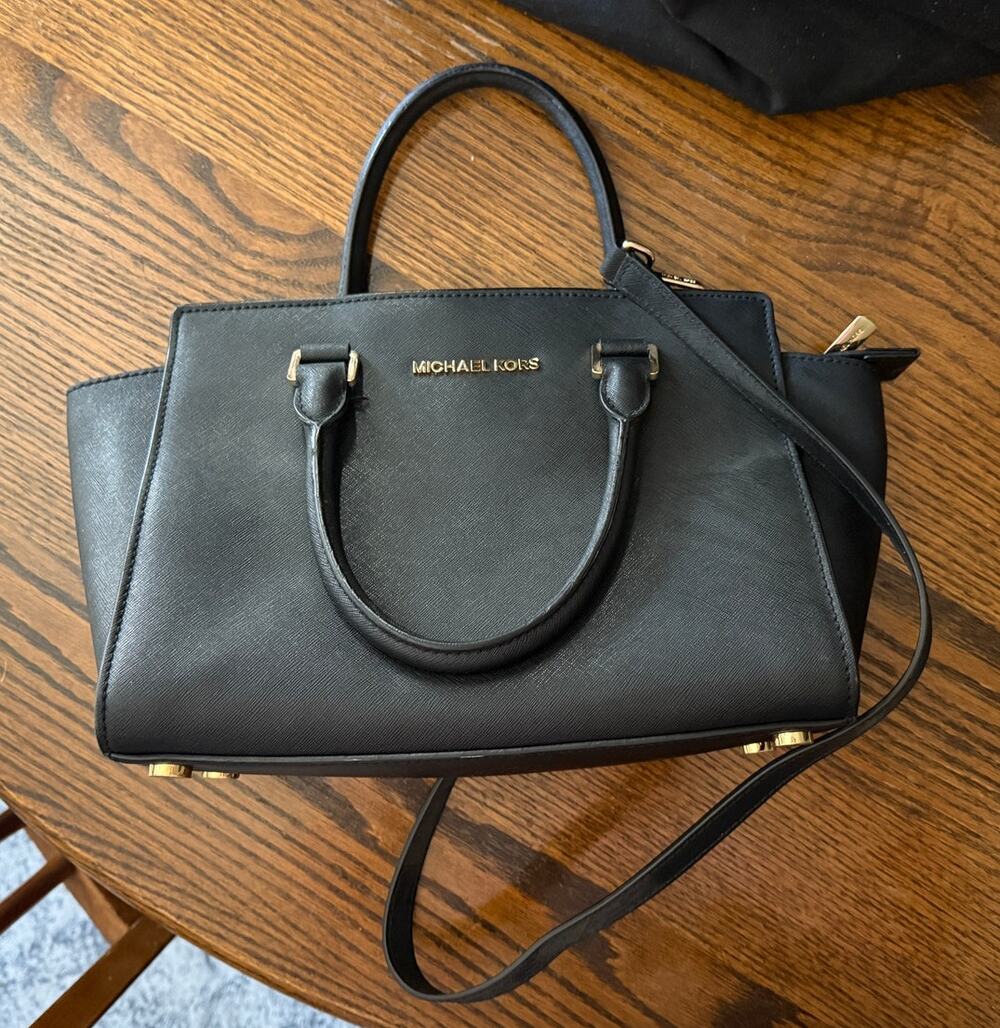 Authentic Michael Kors Black Saffiano Leather Selma Satchel Bag